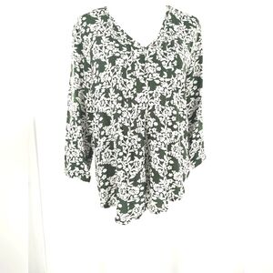 Fun2Fun Women's Floral Green Long Sleeve Top Various Sizes